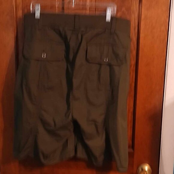 ✨NWOT Lot of 3 Torrid Stretch Poplin Utility Shorts Mid Rise Size (5X) - Picture 14 of 16